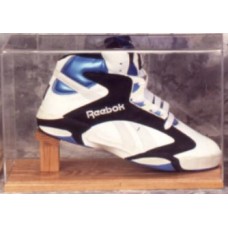 FixtureDisplays® Double Shoe display case with Oak base 100040