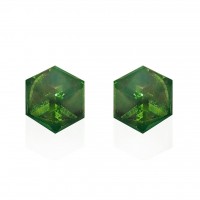 E065 Gn Sparkling Crystal 5.5mm Cube Earrings Emerald Green 1020009