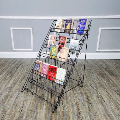 8 ELEMENTS OF CAPTIVATING BOOK DISPLAY STANDS